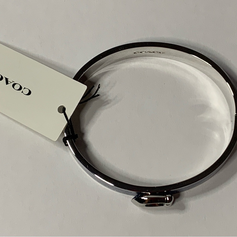 Brand New with Tags COACH Signature ‘C’ Logo Hinged Bangle Bracelet - Picture 8 of 10